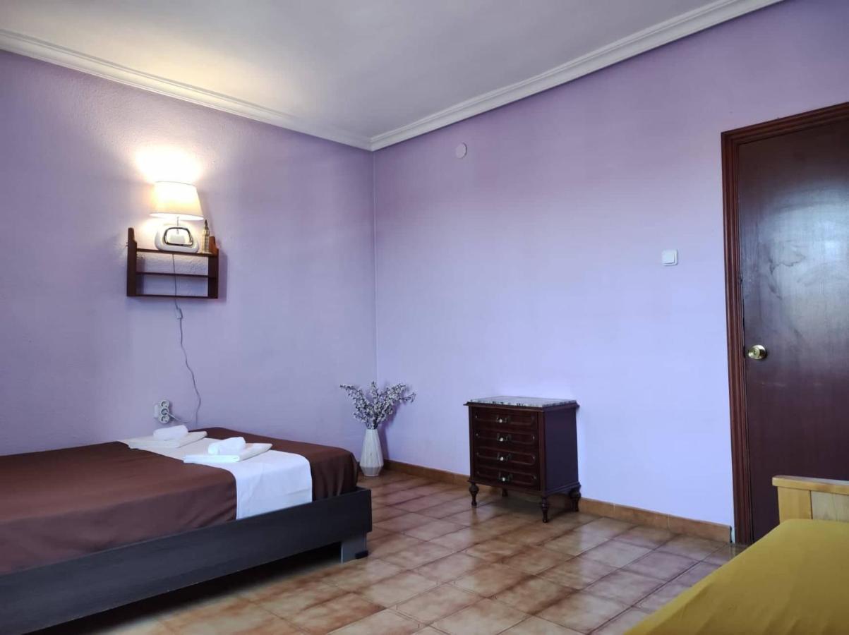 La Habitacion Del Piso Room In The Apartment Alicante Exterior photo